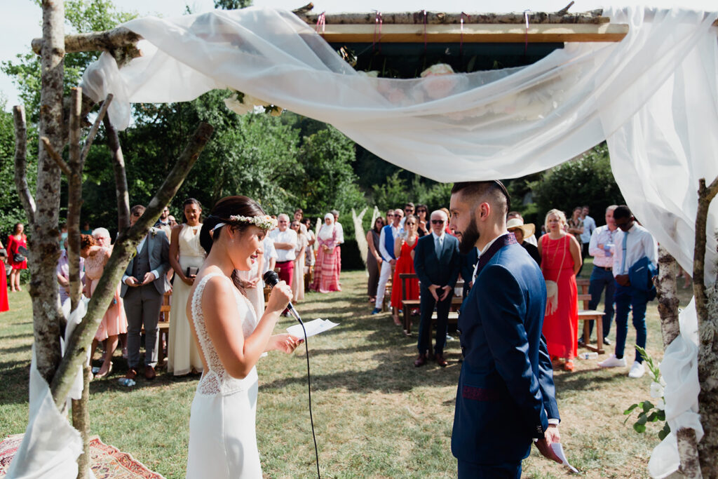 Cérémonie laïque bilingue en Normandie par D Day Wedding Planner