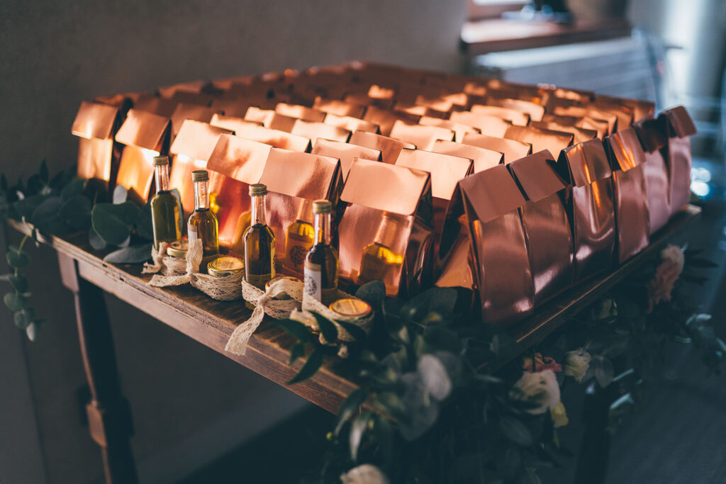 wedding planner, organisation de mariage aix en provence, organsiation de mariage marseille, organisation de mariage marseille, wedding planner marseille, wedding planner aix en provence, wedding planner avignon, officiante de ceremonie laique aix en provence, officiante de ceremonie laique marseille, officiante de ceremonie laique avignon, mariage 2022, mariage 2023, huile d'olive de provence