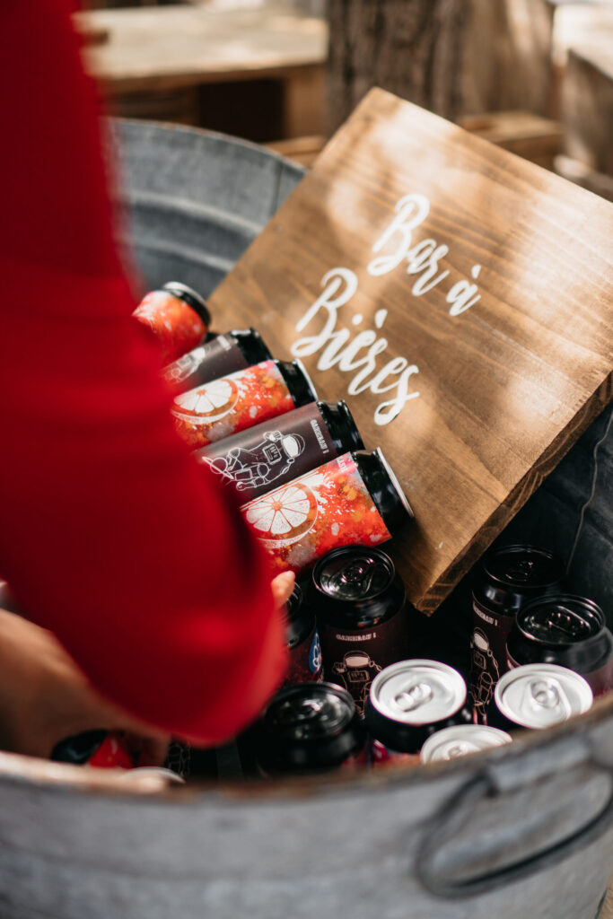tireuse a bière, canette de bière mariage, mariage, location de tireuse a bière mariage, wedding planner lamothe du rhone, wedding planner saint paul trois chateaux