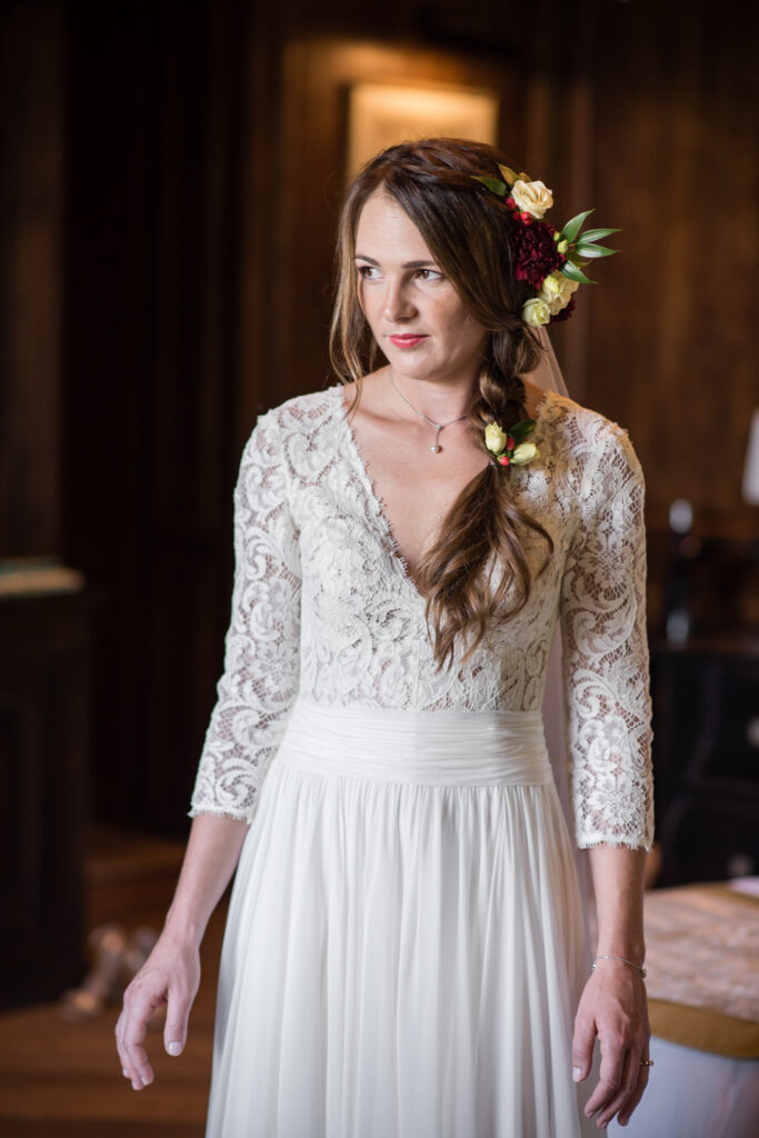 wedding planner provence, wedding planner luberon, wedding planner avignon, wedding planner aix en provence wedding planner marseille, organisatrice de mariage provence, organisatrice de mariage luberon, organisatrice de mariage aix en provence, organisatrice de mariage avignon, organisatrice de mariage marseille, officiante de ceremonie provence, officiante de ceremonie luberon, officiante de ceremonie aix en provence, officiante de ceremonie marseille, officiante de ceremonie avignon,  fleurs, bijoux, accessoire florale, bijoux de cheveux, inspiration mariage 2021, inspiration mariage 2022, inspiration mariage 2023, accessoires pour cheveux au mariage,