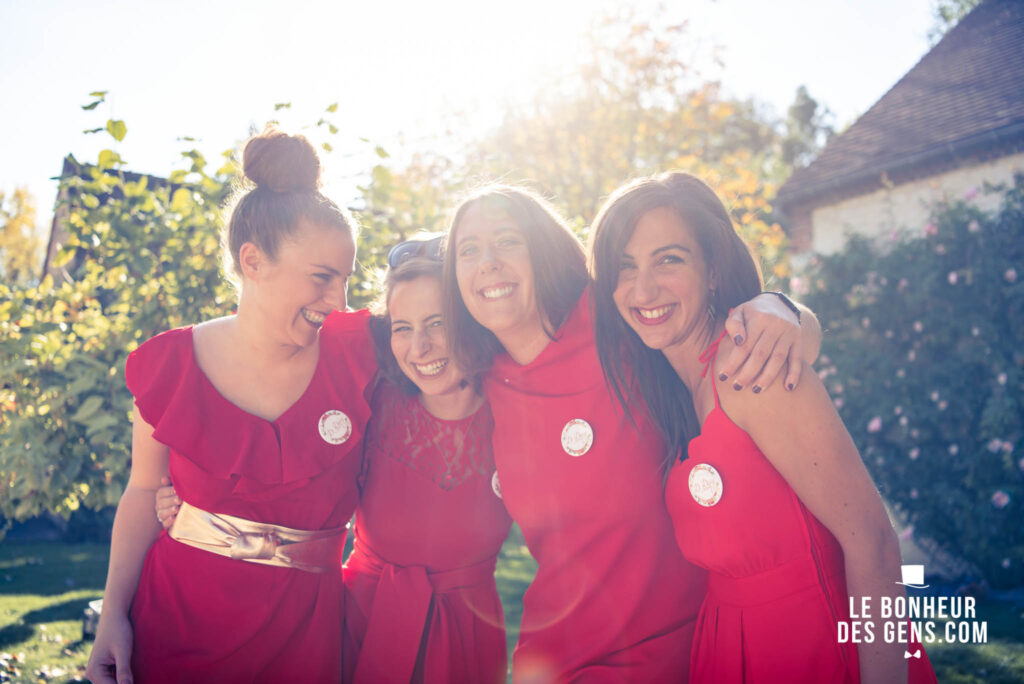 inspiration mariage 2021, inspiration mariage 2022, inspiration mariage 2023, officiante de ceremonie aix en provence, officiante de ceremonie avignon, officiante de ceremonie luberon, officiante de ceremonie marseille, officiante de ceremonie provence, organisatrice de mariage aix en provence, organisatrice de mariage avignon, organisatrice de mariage luberon, organisatrice de mariage marseille, organisatrice de mariage provence, wedding planner aix en provence wedding planner marseille, wedding planner avignon, wedding planner luberon, wedding planner provence, dress code, témoins, demoiselles d'honneur, garçon d'honneur, wedding planner en rouge