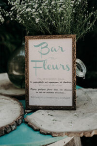 bar à fleurs, panneau
