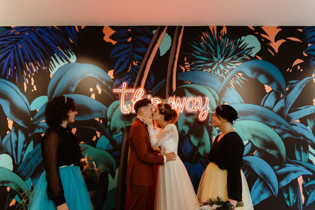 wedding luxe bordeaux