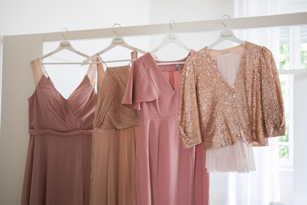 inspiration mariage 2021, inspiration mariage 2022, inspiration mariage 2023, officiante de ceremonie aix en provence, officiante de ceremonie avignon, officiante de ceremonie luberon, officiante de ceremonie marseille, officiante de ceremonie provence, organisatrice de mariage aix en provence, organisatrice de mariage avignon, organisatrice de mariage luberon, organisatrice de mariage marseille, organisatrice de mariage provence, wedding planner aix en provence wedding planner marseille, wedding planner avignon, wedding planner luberon, wedding planner provence, dress code, témoins, demoiselles d'honneur, garçon d'honneur, dress code invité, dress code témoins