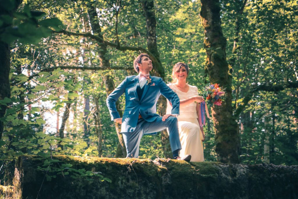 Couple, photo de couple, mariés, séance de photo de couple, foret