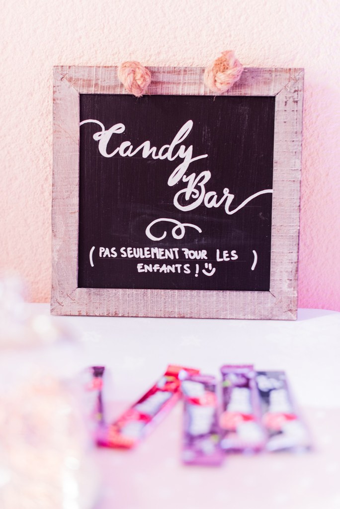 Activités pour les enfants lors d'un mariage.