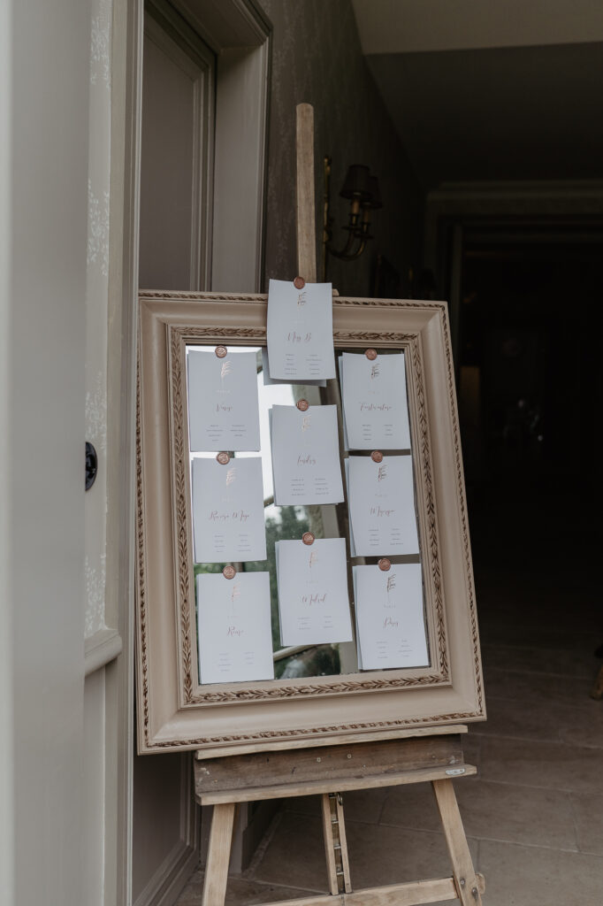 Plan de table sur miroir