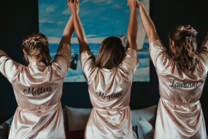 bride, bride team, maid of honor, witness, wedding day, wedding, preparation