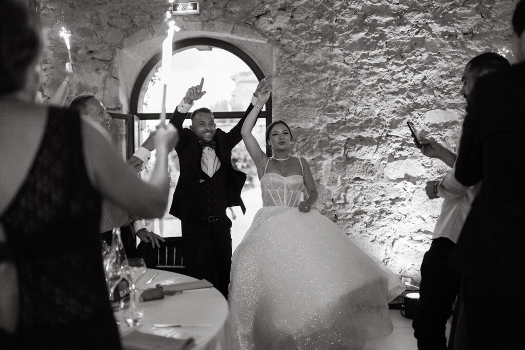 wedding, wedding day, wedding dress, wedding dance, wedding first dance, wedding night, wedding song, première danse, entrée de salle, mariage première danse, mariage entrée de salle, entrée des mariés, musique de cérémonie laïque, musique de cérémonie religieuse, musique de cérémonie mariage, ambiance mariage, wedding music, wedding songs, wedding planner, wedding planner france, wedding planner rhône alpes, wedding planner lyon, organisatrice de mariage lyon, organisatrice de mariage france, organisatrice de mariage, mariage 