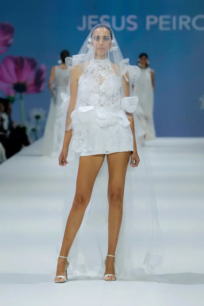 wedding, wedding dress, wedding planner, dday wedding planner, day wedding planner Lyon, robe de mariée, robe 2023