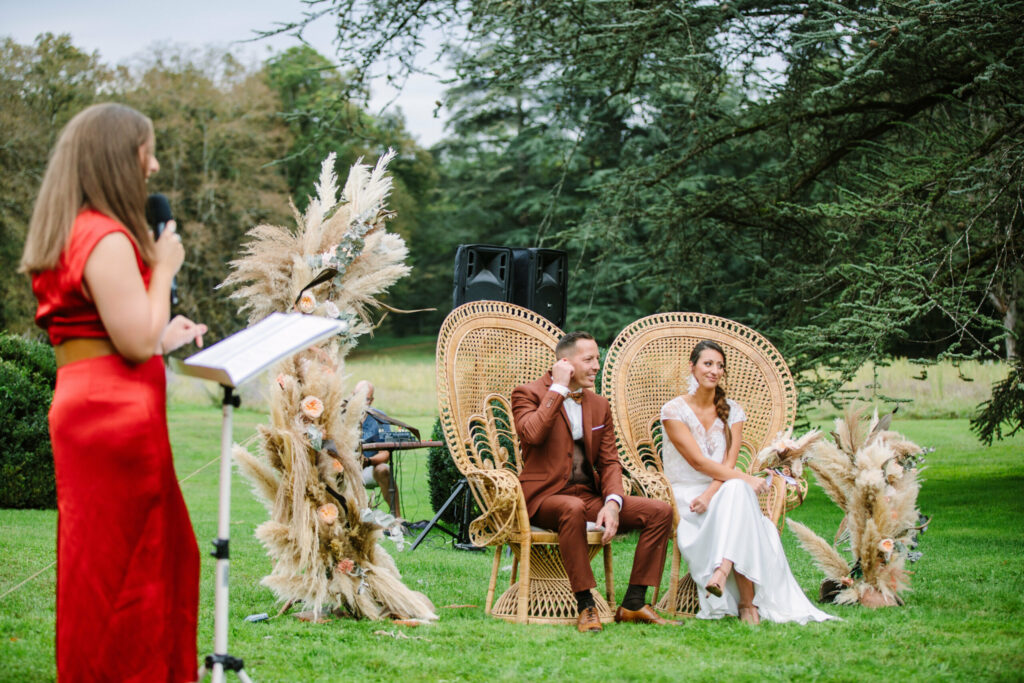 wedding planner, D Day Wedding Planner Lyon, D Day Wedding Planner Rhône, Wedding Planner Lyon, organisatrice mariages, organisatrice mariages Rhône, organisation mariage Lyon, émotions, mariés, cérémonie laïque, mariage beaujolais, discours cérémonie laïque, discours mariage, discours mariés, mariés émus, conseils discours mariage, écrite discours des mariages, conseils pour écrire discours mariage, Écrire les discours de mariage