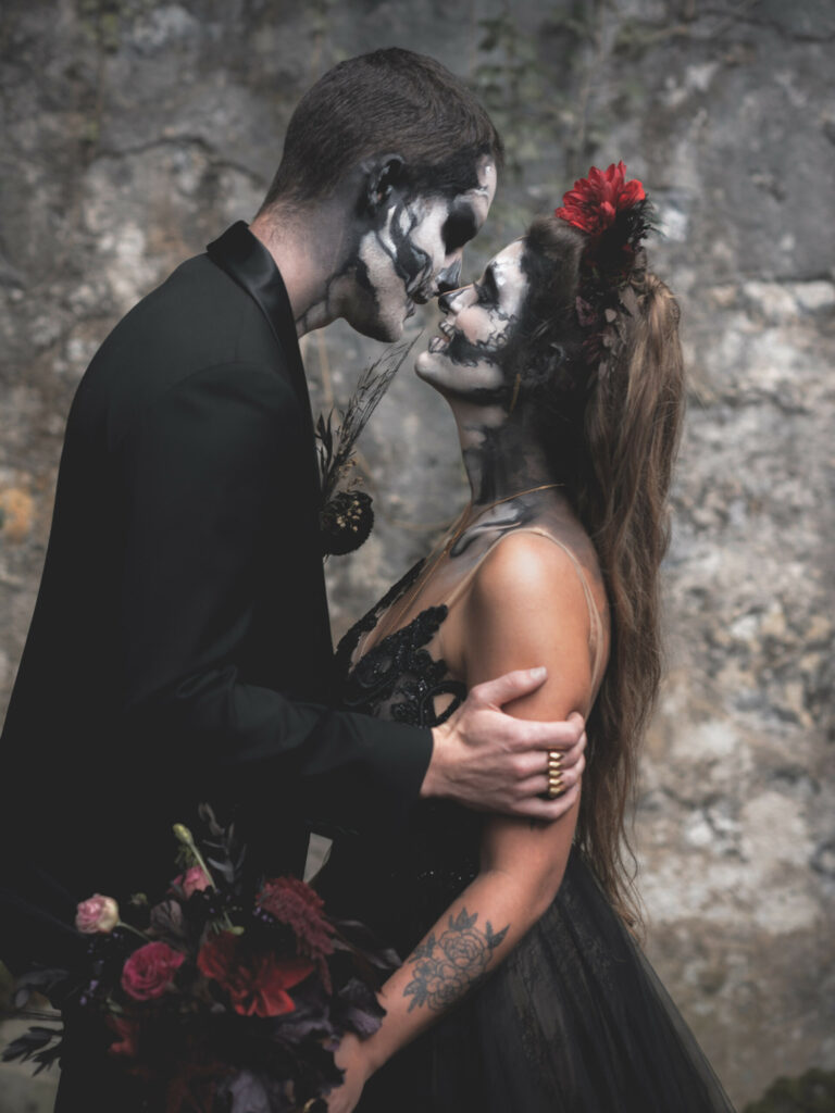 halloween wedding, smoking, wedding suit, groom, halloween