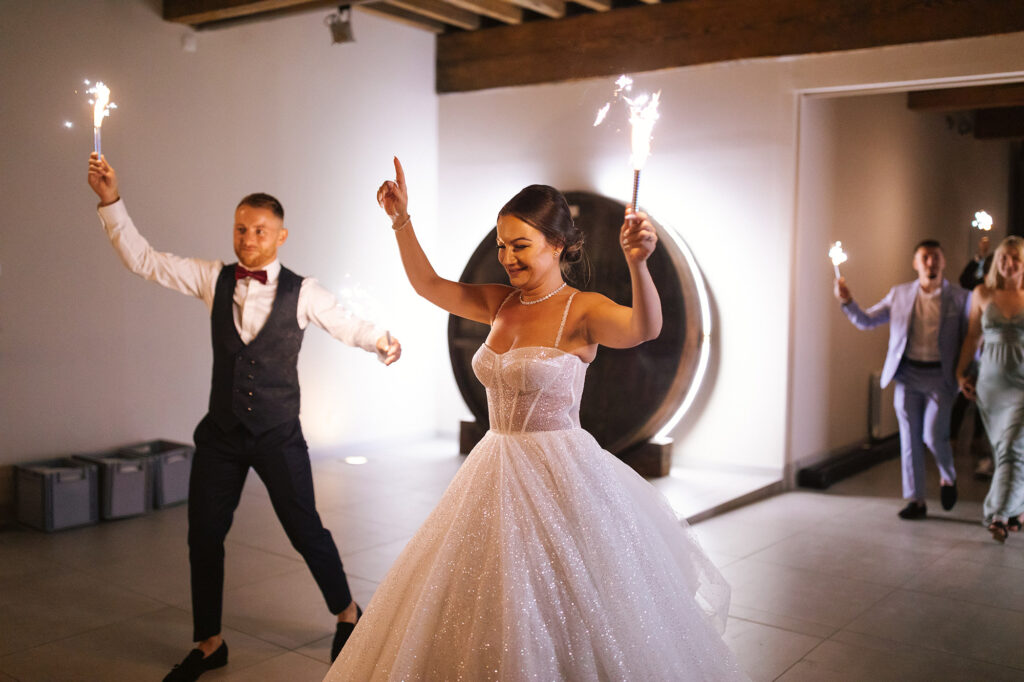 se marier le 31 décembre en provence, wedding planner aix en provence, wedding planner aix-en-provence, wedding planner provence, wedding planner luberon, mariage jour de l'an, mariage 31 décembre, fêter le 31 décembre, fêter le reveillon, se marier le 31 Décembre en Provence, mariage d'hiver, Provence, coordination de mariage , organisation de mariage, wedding planner, D Day Wedding Planner, D Day Wedding planner Provence, wedding planner luberon, wedding planner aix en provence, wedding planner provence, wedding planner avignon, mariage hors saison, mariage hivernal, lumière, noël, événement, nouvel an, mariage et nouvel an, feu d’artifice, réveillon et mariage dé