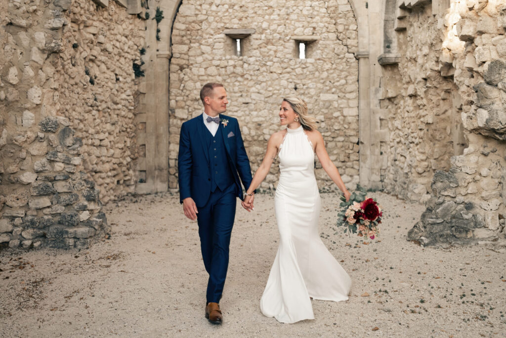 Couple, photo de couple, mariés, séance de photo de couple, first look