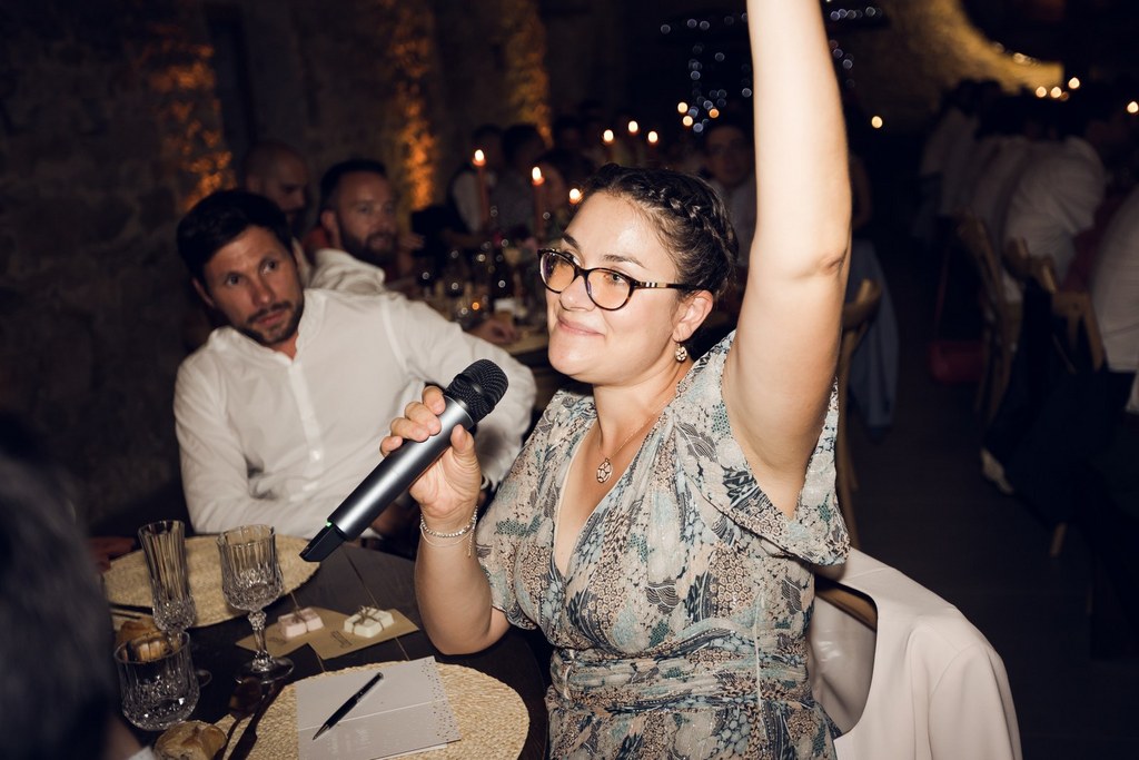 Une mariée dans les moindres détails