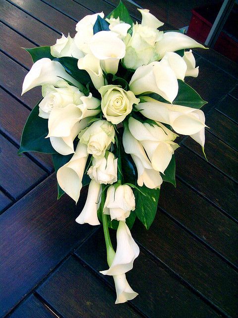 lys calla en bouquet pour un mariage d'été