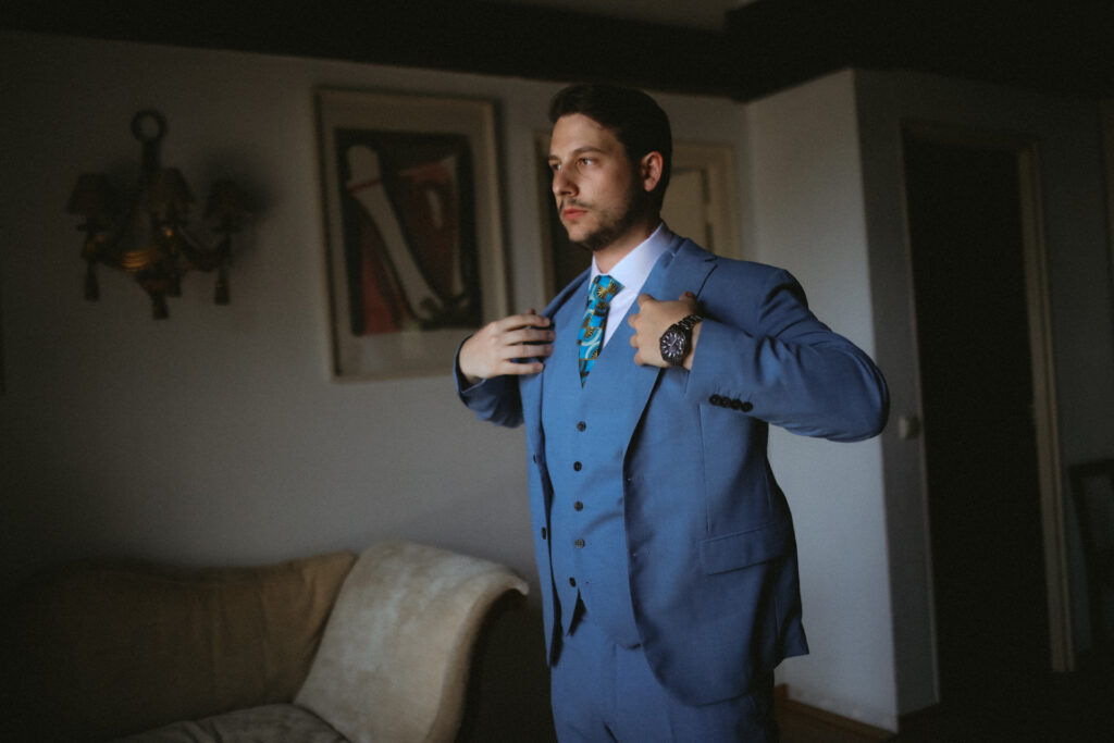 Tenue idéale de mariage: Habillage du marié