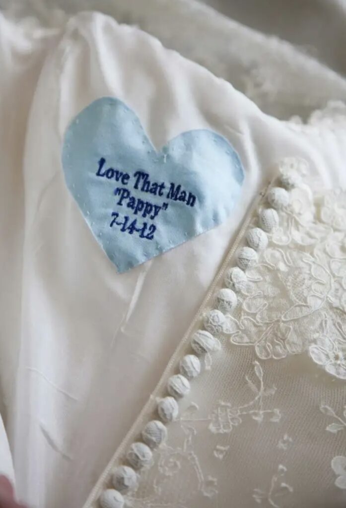 Coeur brodé bleu mariage, mariage bordeaux, mariage gironde, wedding planner bordeaux, wedding planner gironde, organisation de mariage bordeaux, organisation de mariage gironde, quelque chose de bleu