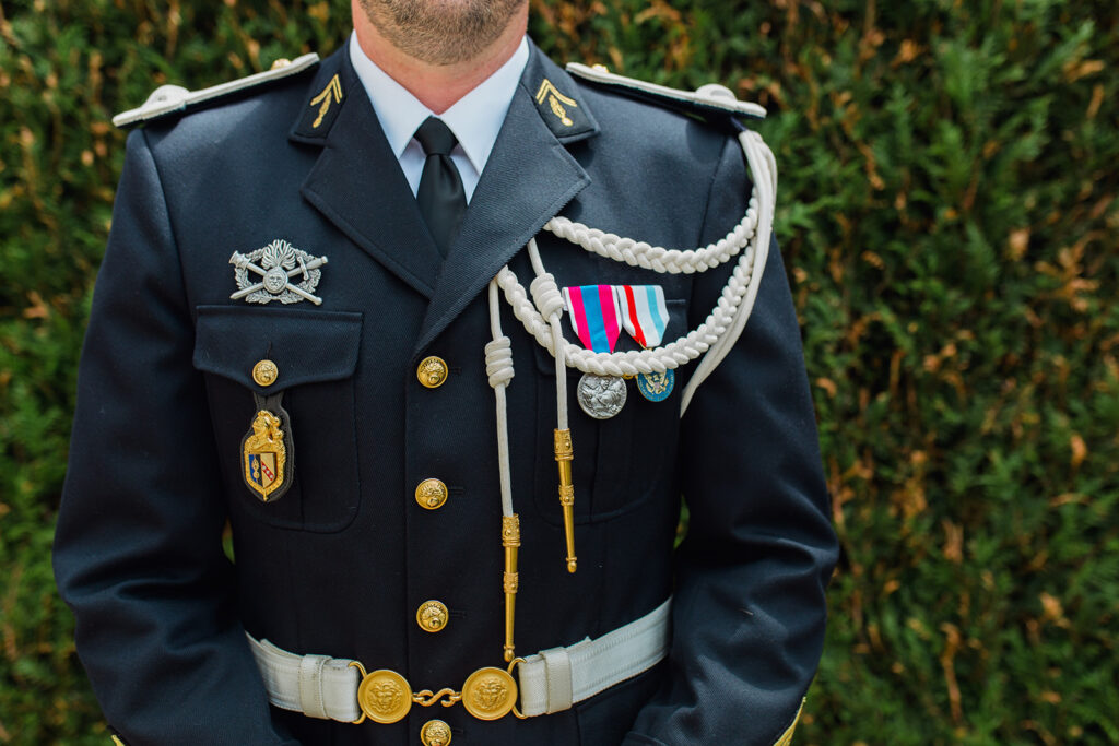 uniforme, uniforme pour le marié, mariage, tenue de cérémonie, cérémonie, 