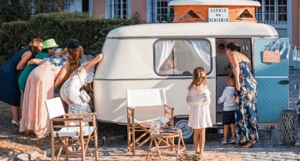 Des Photo Booth originaux, photo booth bordeaux, wedding planner bordeaux, wedding planner gironde, organisation de mariage bordeaux, organisation de mariage gironde, organisation de mariage, animation de mariage