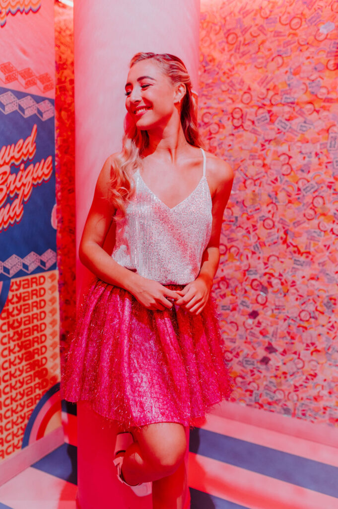 tenue de mariée, voilette, tenue de soirée, mariée, bride to be, changement de tenue, jupe rose