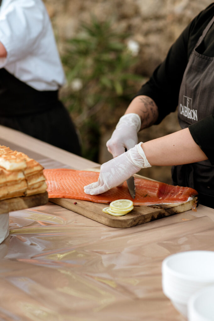 poisson, traiteur, citron, vin d'honneur, buffet, découpe