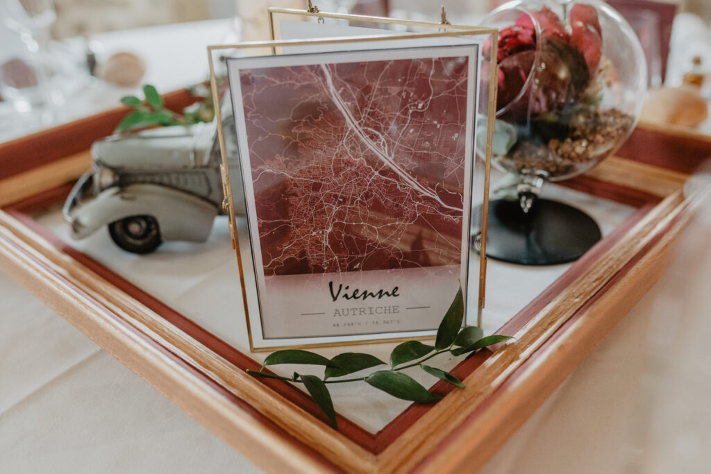 Centre de table, voyage, destination voyage, carte,