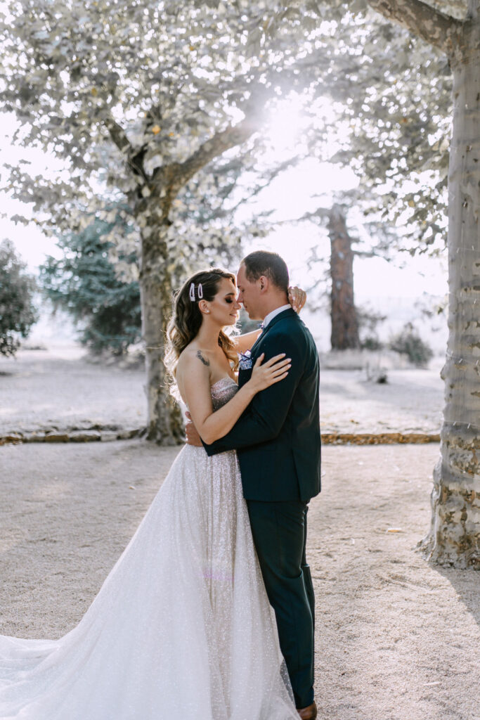 love, couple, Noel, amour, mariage de Noel, bride and groom, mariés, mariage