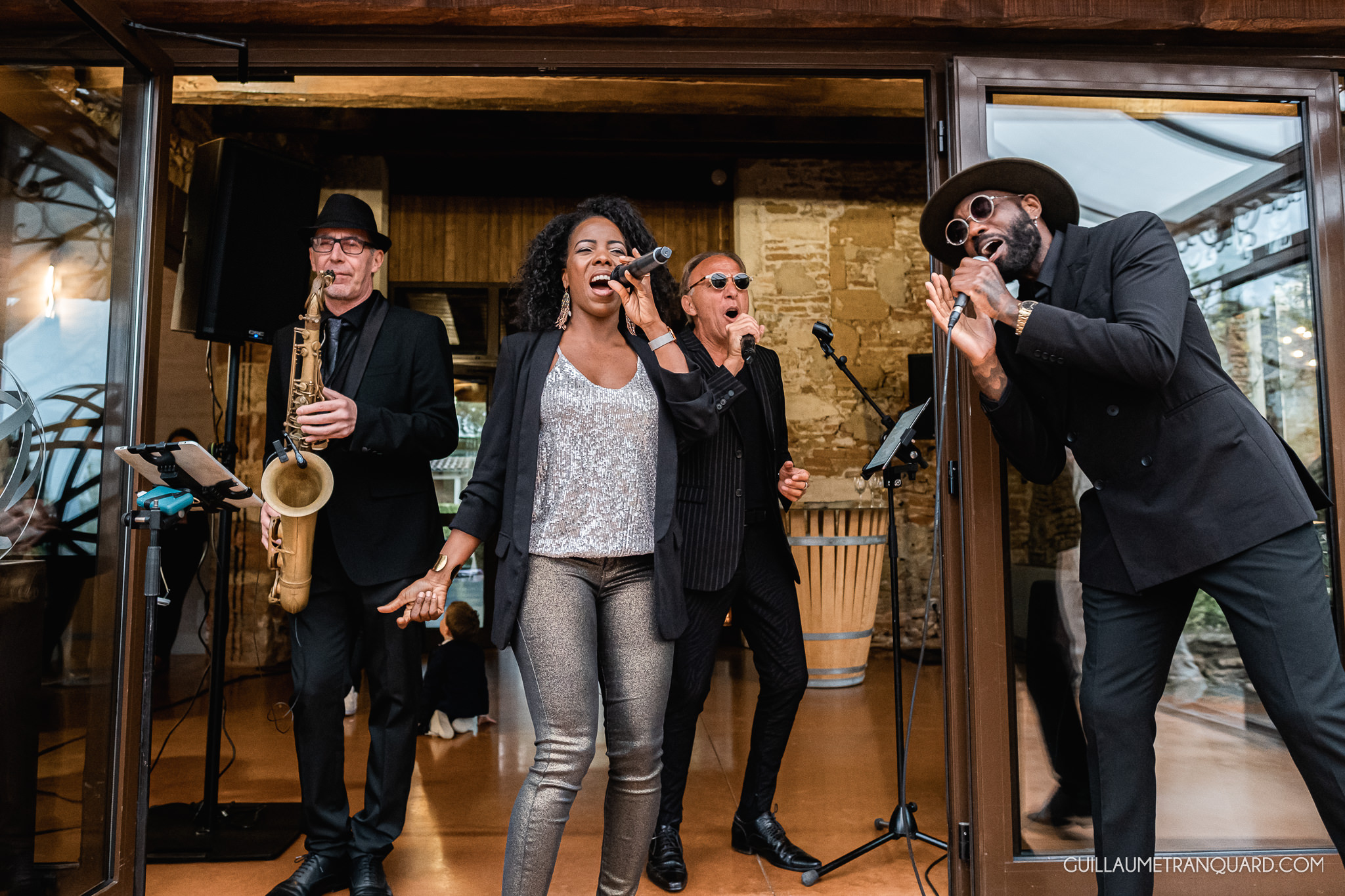 groupe de musiques, musique, saxo, saxophone, chanteur, groupe, chanteurs, animation