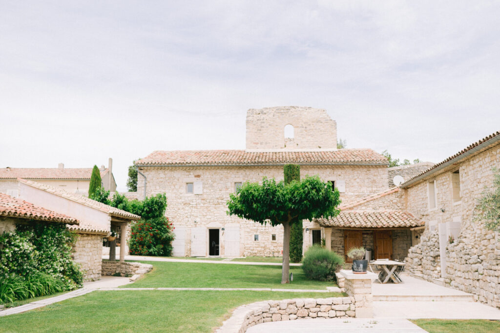 Sarson, Drôme, Drome, domaine de Sarson, domaine dans la drôme, pierre