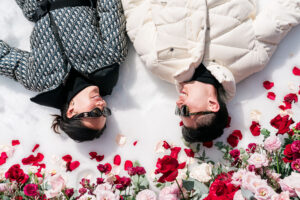 Proposal planner snow mountain proposal demande en mariage dior chanel bague