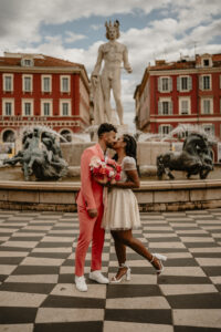 fontaine smoking coloré bouquet de fleurs nice
