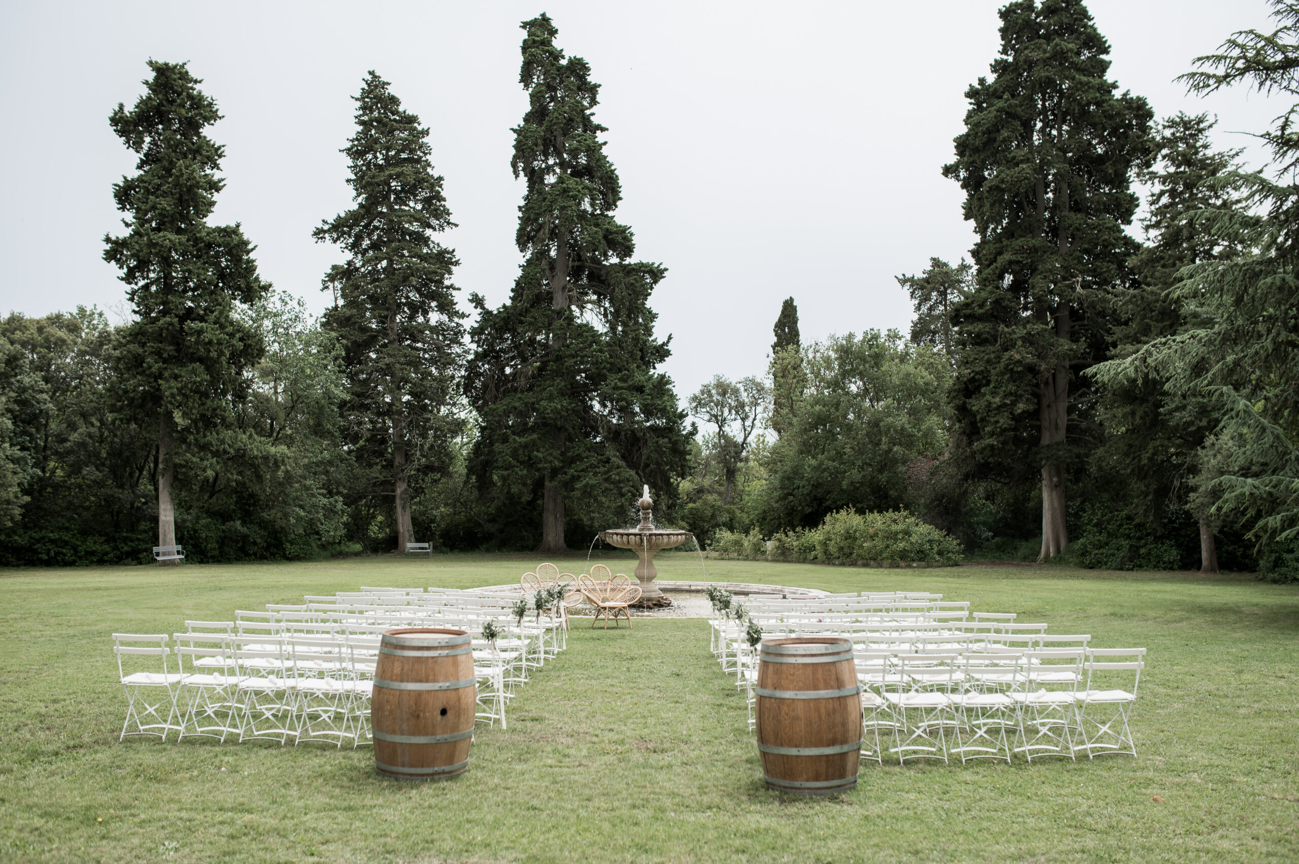 parc, cérémonie laïque, chaises, mariage, décoration, nature