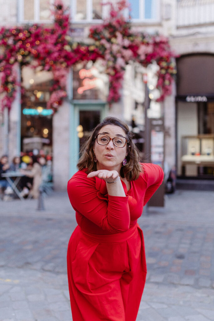 wedding planner bordeau, wedding planner gironde, wedding planner, organisatrice de mariage en rouge à bordeaux