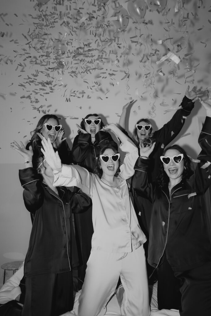 EVJF, Fete, enterrement de vie de jeune fille