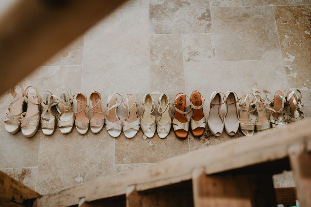 chaussures dorées demoiselle d honneur