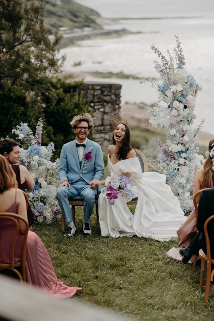 Cérémonie laïque au bord de l’océan au Pays Basque